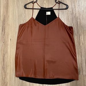 Express Reversible Top